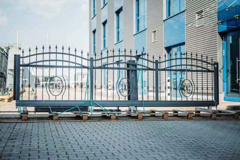 Schiebetor V-Star-F60 - 3500 x 1200 | Potsdam | E-Antrieb integriert | DB703