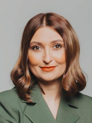 Emine Demiröz
