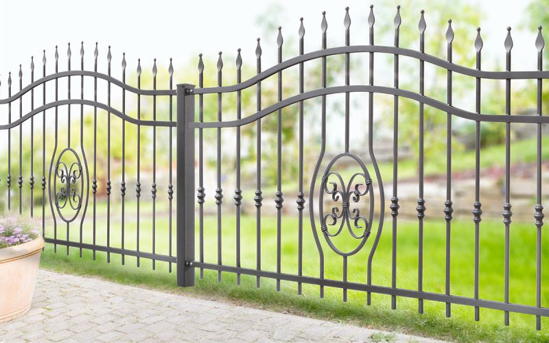 Schmiedezaun POTSDAM Bild 2